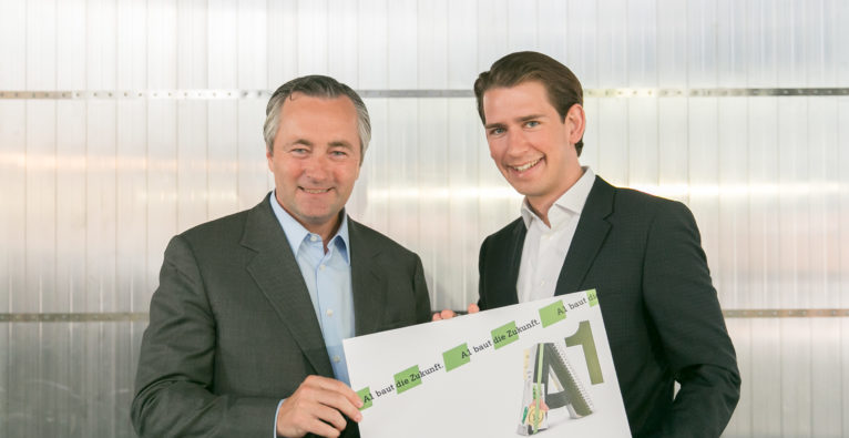 © A1: Hannes Ametsreiter, dmaals A1-CEO, und Sebastian Kurz, damals Außenminister, haben 2015 den A1 Startup Campus eröffnet.
