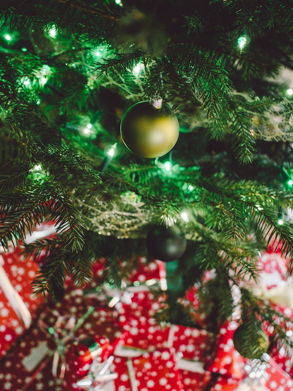 christmas-932341_1280