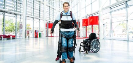 Exoskelett, bionischer Anzug, Behinderung, Gelähmt, Lähmung, MyAbility, Gehen, Österreichische Lotterien