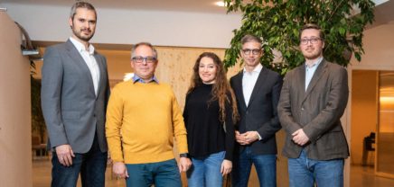 bsurance - das Führungsteam v.l.n.r.: Alexander Geier (CMO), Lorenz Gräff (CEO), Diana Medanova (COO), Franz-Xaver Burner (CSO), Michael Leitner (Head of Project Delivery)