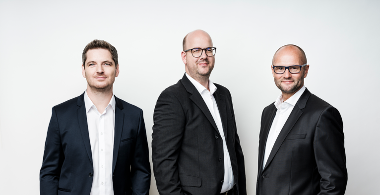 Das neu aufgestellte Smint.io Founder-Team, (v.li.) Reinhard Holzner, Nikolaus Rosenmayr, Gert Fahrnberger