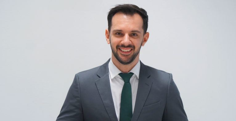 Amadeo: Geschäftsführer Parim Sylejmani präsentiert i-KNOB