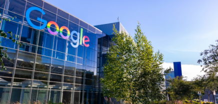 Alphabet: Google-Mutter nun über eine Billion US-Dollar wert - Google Trends - Analytics-Urteil