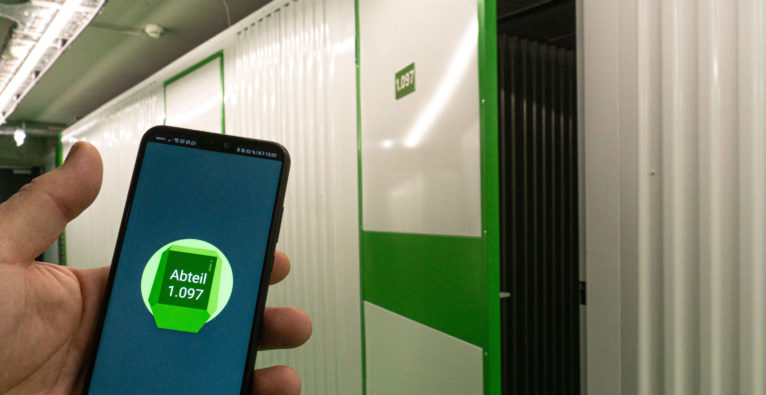 Store Room: Die Lager-Abteile k&ouml;nnen mit dem Smartphone ge&ouml;ffnet werden