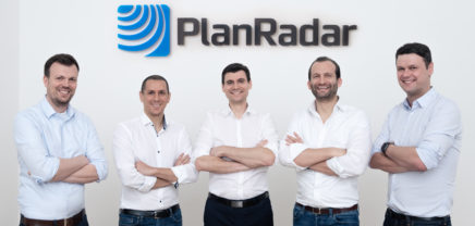 PlanRadar: Die fünf Gründer (vl.) Clemens Hammerl, Ibrahim Imam, Domagoj Dolinsek, Sander van de Rijdt, Constantin Köck