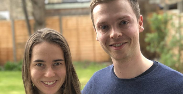 Happyr: Gründer-Duo Nicola Filzmoser und Cornelius Palm startet in Cambridge Migräne-App für Kinder
