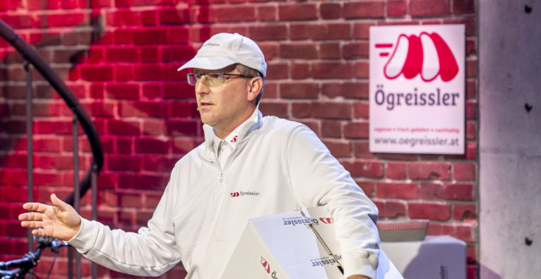 &Ouml;greissler bei 