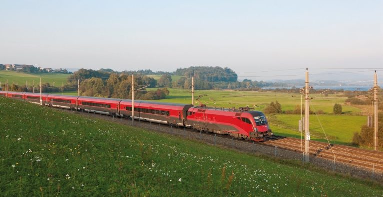 Railjet in der Landschaft: Braucht Network Slicing