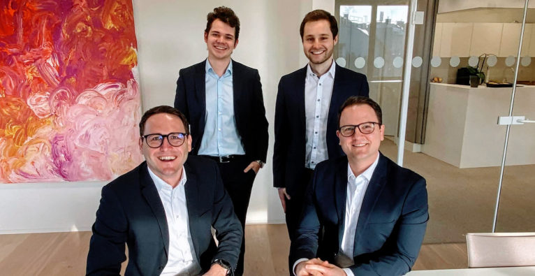 Die Gründer von SlideLizard mit ihren neuen Business Angels © SlideLizard