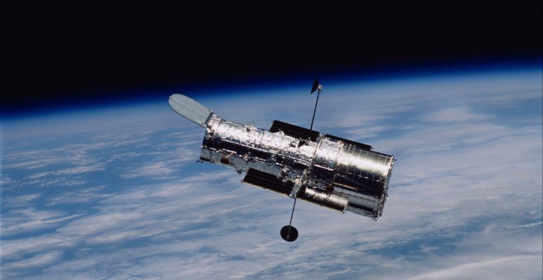 Hubble, Hubble Teleskop, NASA, Space Shuttle