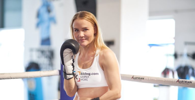 Boxweltmeisterin Nicole Wesner ist die neue Markenbotschafterin von ktchng
