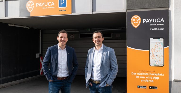 v.l. Co-CEO & Co-Founder Dominik Wegmayer, Co-CEO Wolfgang Wegmayer (c) Payuca, Phillip Schuster