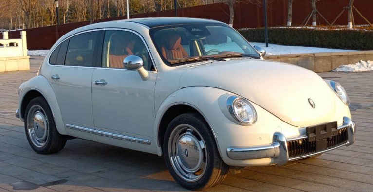 Der Ora Punk Cat sieht dem alten VW Käfer zum verwechseln ähnlich