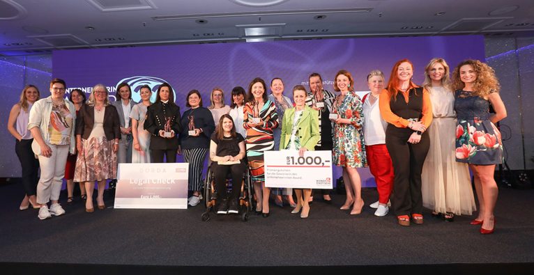 Die Nominierten und Siegerinnen des Unternehmerinnen Awards 2022 © Die Presse