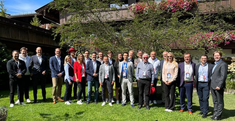 Vertreter:innen von IBM, Red Hat, AWS und IT-PS bei der Open Innovation-Session in Alpbach | (c) IBM