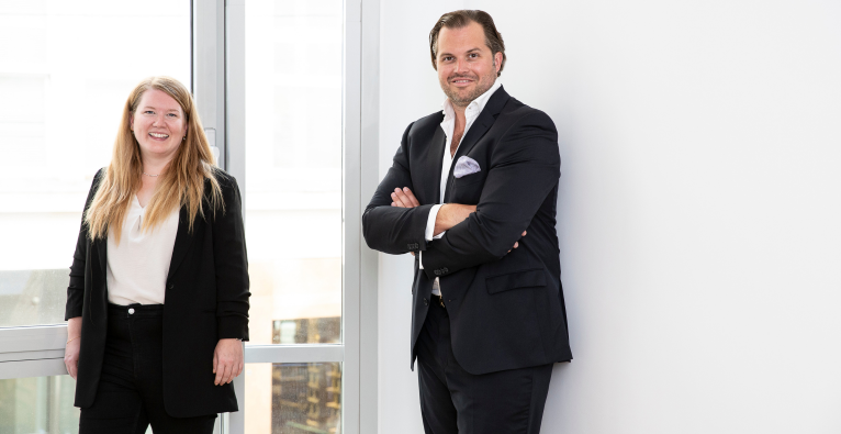 employyaa-Mitgründerin und Geschäftsführerin Kristina Pacholet mit Co-Founder Lorenz Edtmayer