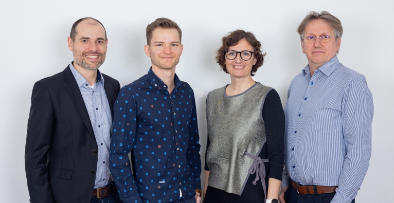 bee produced, Leiterplattenbestückung, leiterplatten, pcb assembly, Wilfried Lepuschitz (CEO), Timon Höbert (CTO), Sandra Stromberger (CMO), Munir Merdan (CSO).