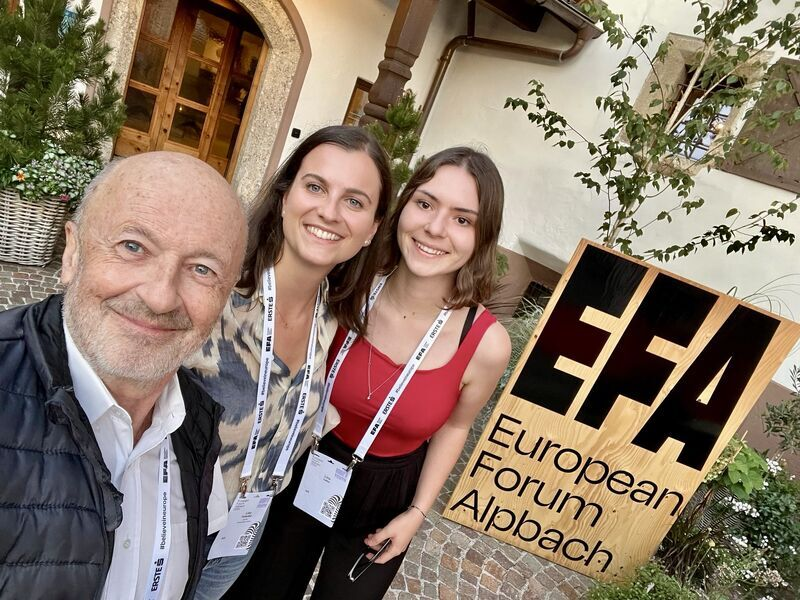 Lina Gallei (r.) mit Lisa Pallweber und Hansi Hansmann | (c) Hans(wo)mengroup