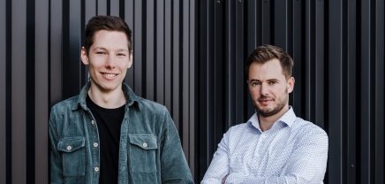 Die EnerCube-Gründer Laurenz Sutterlüty und David Riedl | (c) Kathrin Gollackner Fotografie