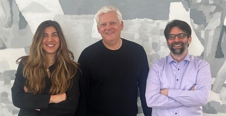 Brightmind.AI-Gr&uuml;nderin Tamara Gerbert, CEO Rene Gilvert und CTO Gregor Kowarik | (c) Brightmind.AI