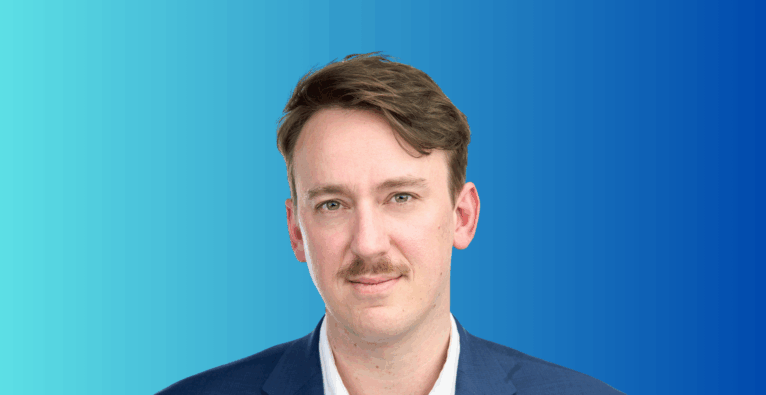 Matthias Willau, Gründer von Leibniz Mechanics mit Hofrat | (c) Leibniz Mechanics
