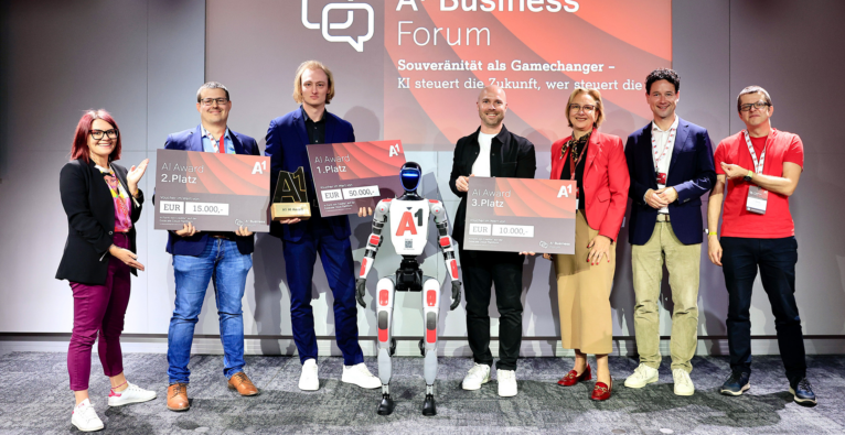 Preisträger und Jury beim A1 AI Award vlnr.: Carina Zehetmaier, Stefan Weigelhofer, Oliver Hepp, Manuel Ruckerbauer, Romana Aumer, Dejan Jovicevic und Clemens Wasner | (c) APA/Huhasz