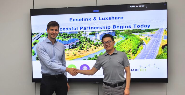 Easelink